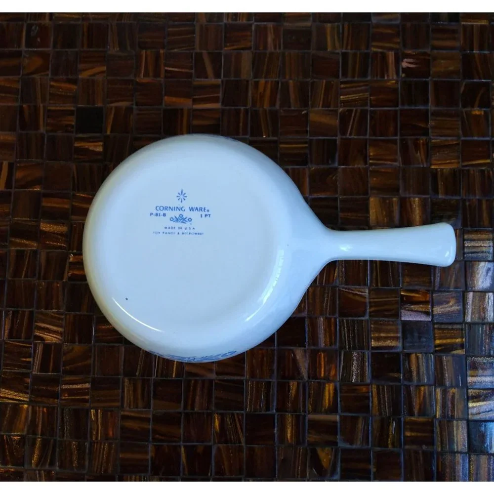 Vintage Corning Ware 1 Pint Saucepan P-81-B Cornflower Blue